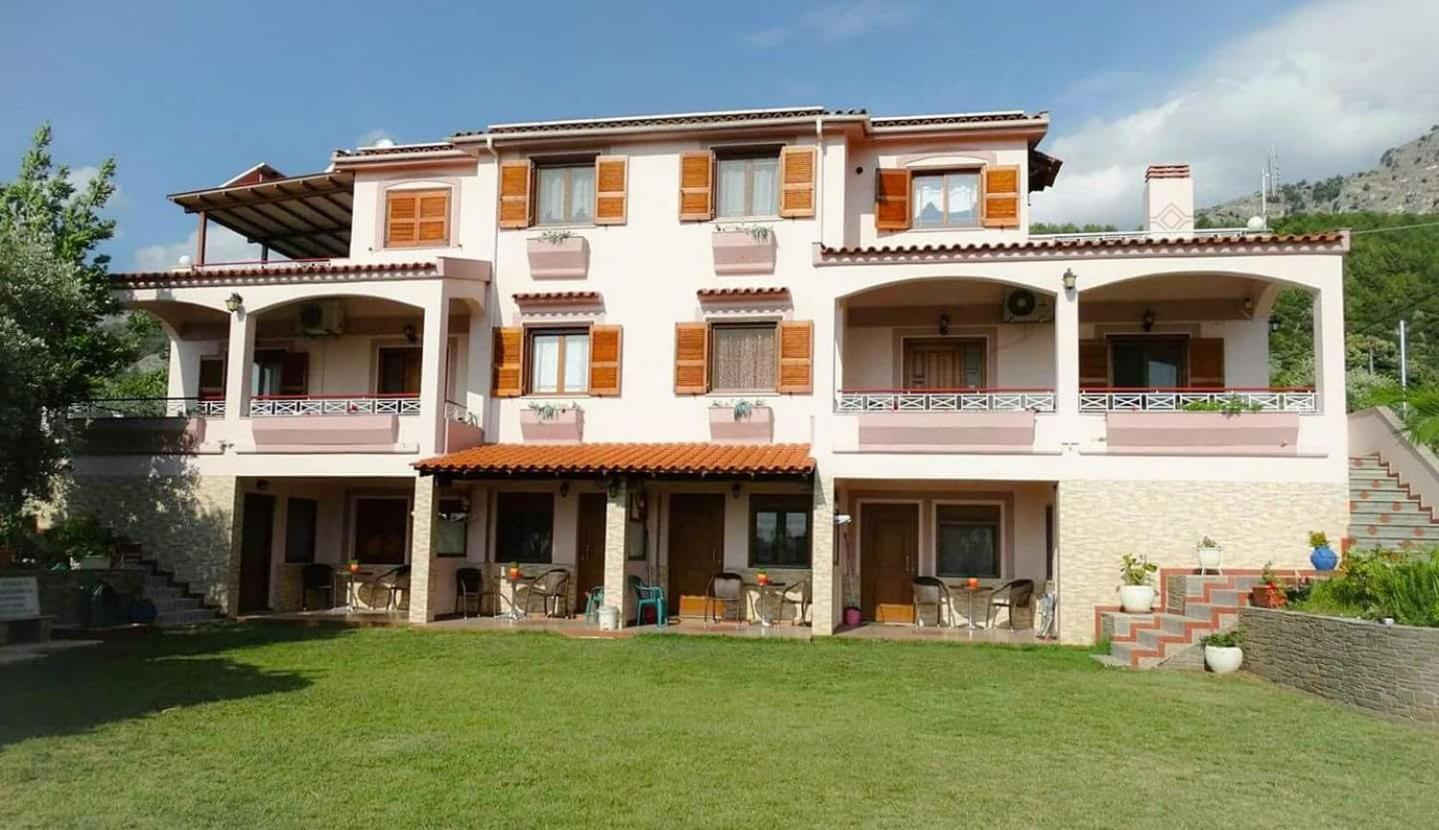 Villa Melina 2 基尼拉 外观 照片